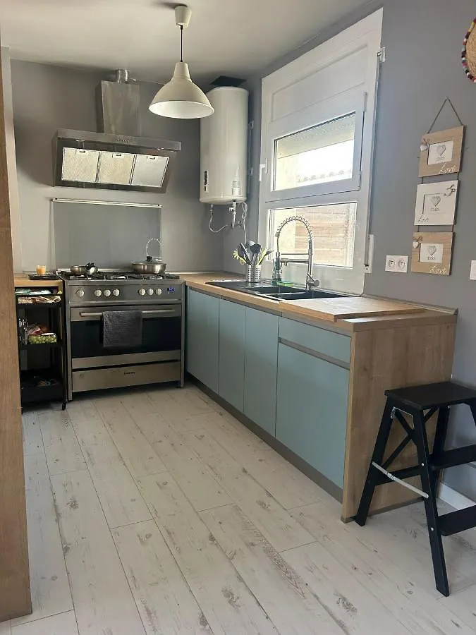 Grand Appartement Proche De La Mer Roses